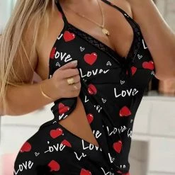 TankiniSkirt Love Heart Lace Camisole And Shorts Pajamas Set - Black