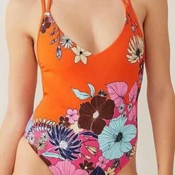 Miss Norst Back Knitted Halter Print One Piece -TankiniSkirt Shop 7b3cc4e69ab34d7cbc8b70241d60401d