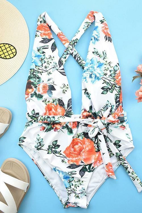 Miss Norst Printed Halter Strap One Piece 5 Miss Norst Printed Halter Strap One Piece - Image 5